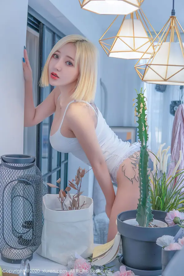 Vol. 02842 文静儿(61P)
