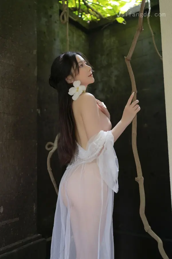 Vol. 10173 鱼子酱Fish《私购流出》(120P)