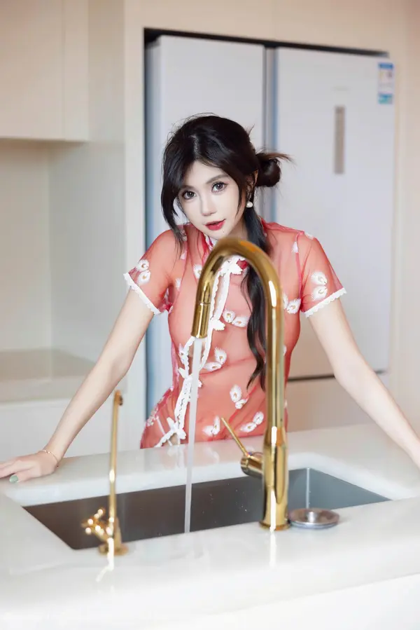 Vol. 09529 绮里嘉ula(81P)