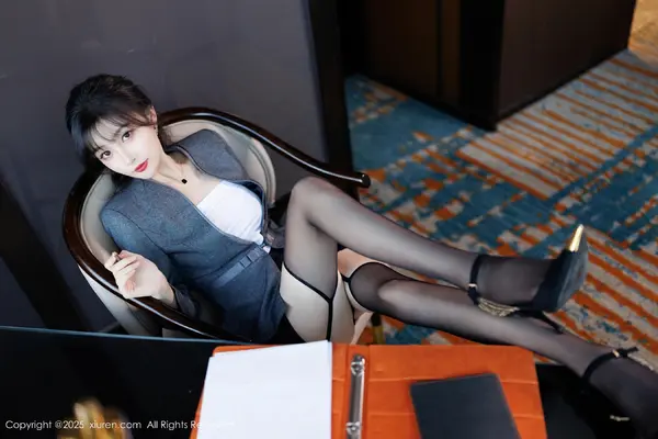 Vol. 09957 樱桃小阑子(86P)