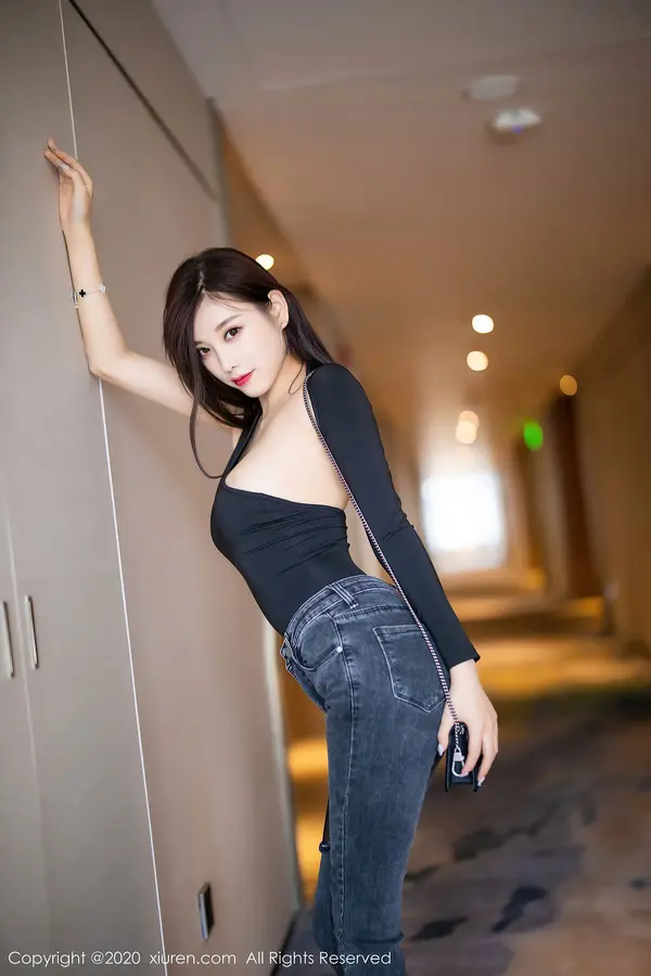 Vol. 02841 杨晨晨sugar(78P)
