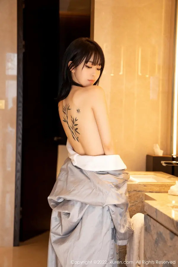 Vol. 04664 奶瓶(78P)