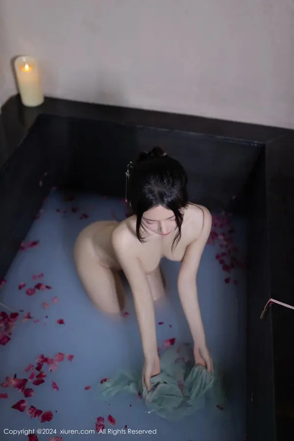 Vol. 08428 鱼子酱Fish(82P)