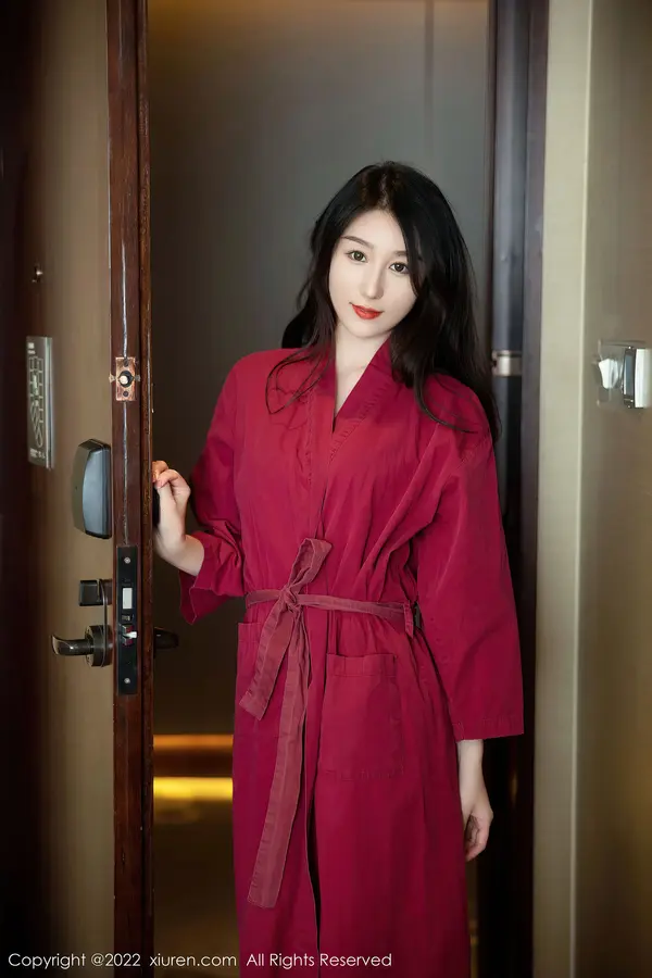 Vol. 05624 薇薇酱(81P)