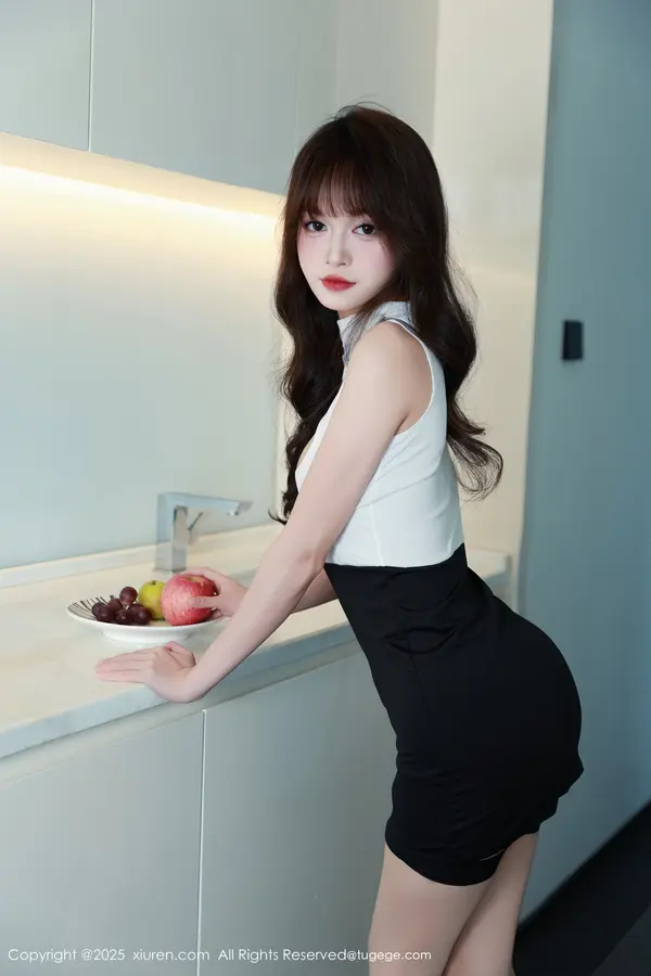 Vol. 10590 糯咪(81P)