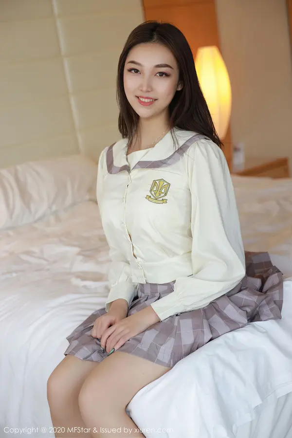 Vol. 0399 郑颖姗(44P)