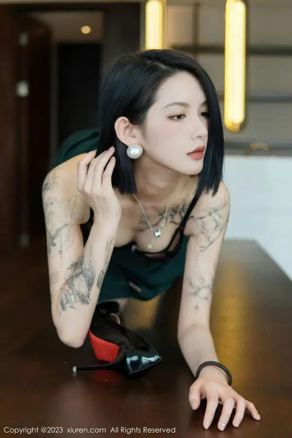 Vol. 06205 乔一一(85P)