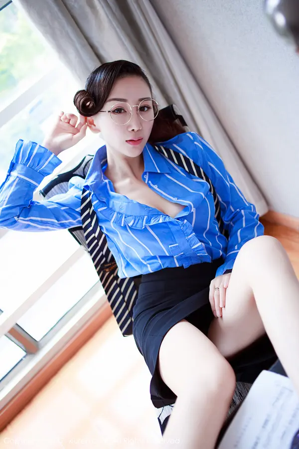 Vol. 00852 邹晶晶女王(51P)
