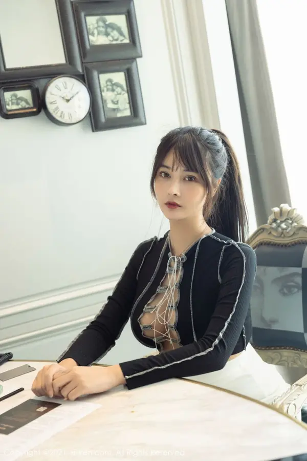 Vol. 03754 萌奈子(51P)