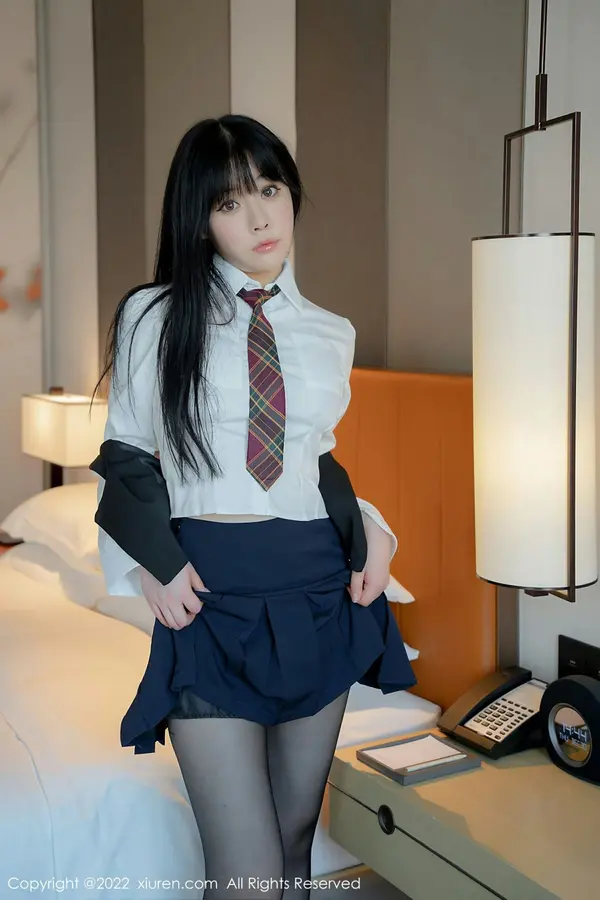 Vol. 04558 徐媛媛(49P)
