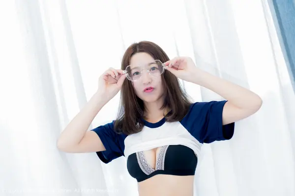 Vol. 00969 七月Julie(70P)