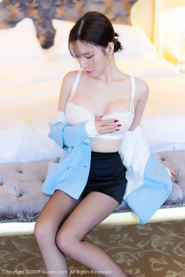 Vol. 01774 周于希Sandy(77P)