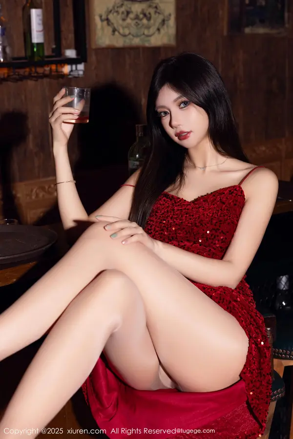 Vol. 09828 绮里嘉ula(83P)