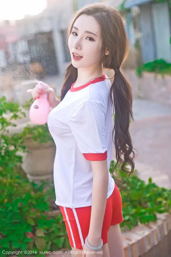 Vol. 00669 萌琪琪Irene(71P)