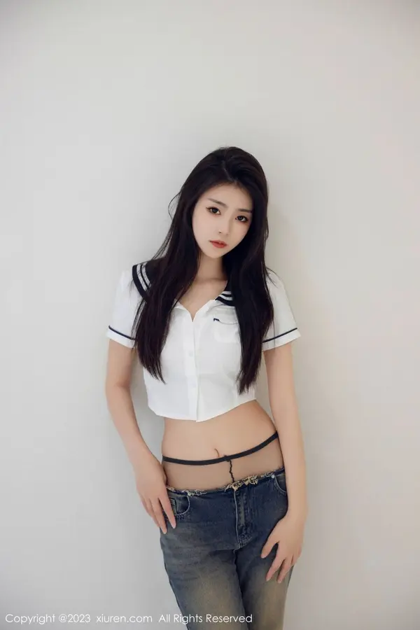 Vol. 07027 可乐Vicky(83P)