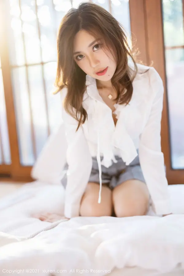 Vol. 04192 绮里嘉ula(46P)
