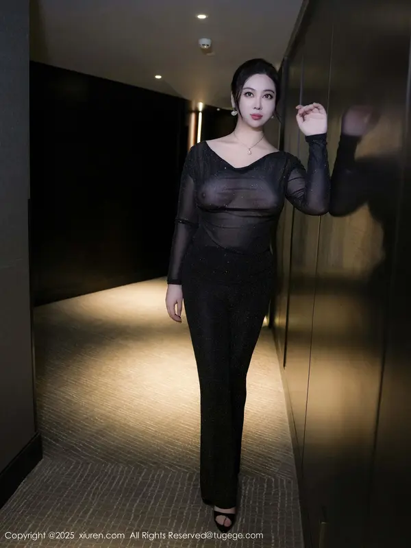 Vol. 09725 风景尤美(75P)