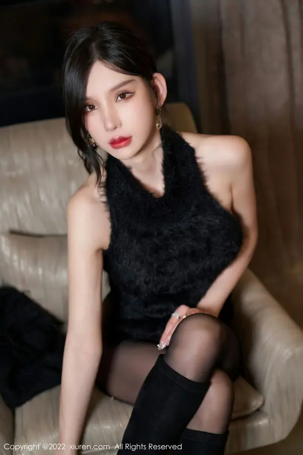 Vol. 04437 周于希Sally(80P)