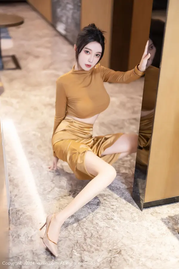 Vol. 08574 玥儿玥(82P)