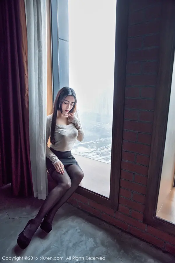 Vol. 00733 兜豆靓Youlina(55P)