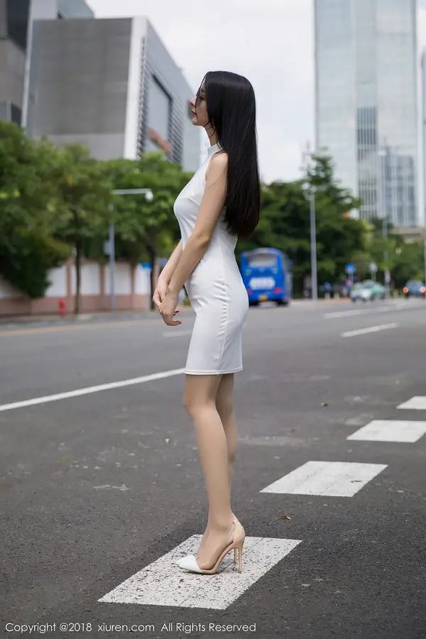 Vol. 01149 Angela小热巴(77P)