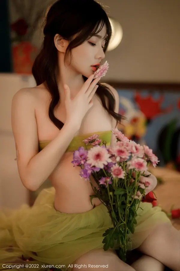 Vol. 05875 婠婠么(86P)
