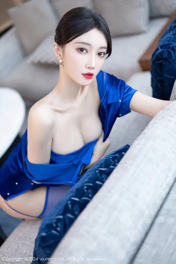 Vol. 08298 玥儿玥(81P)