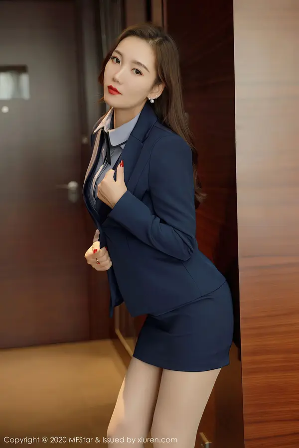Vol. 0425 艾静香(45P)