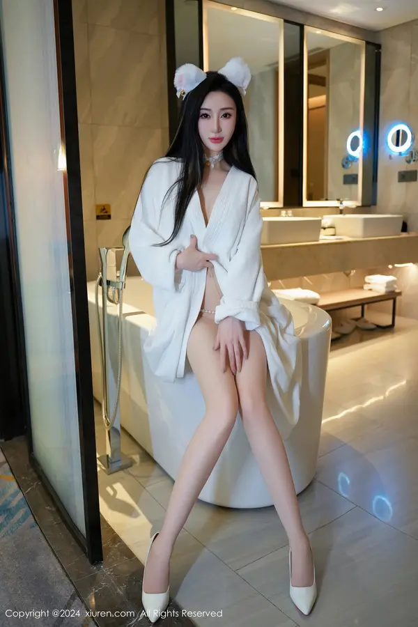 Vol. 08679 田兮白(125P)