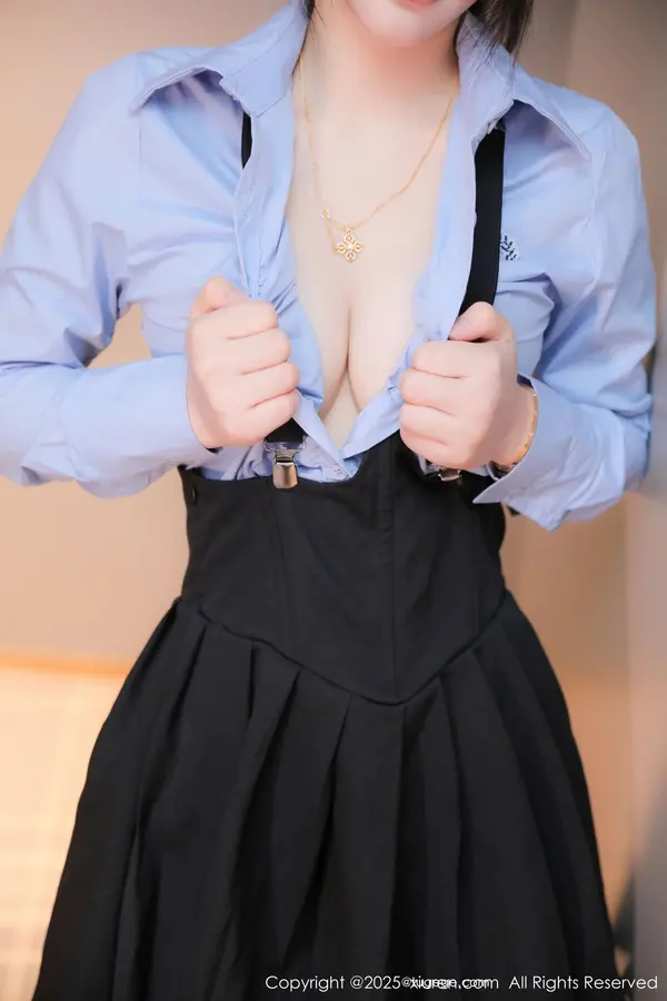 Vol. 09819 爱酱里(81P)