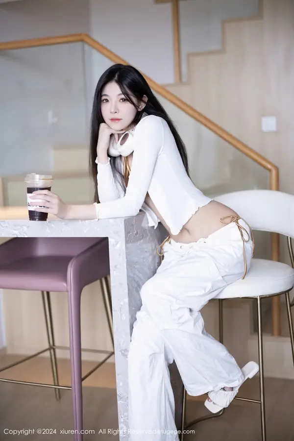 Vol. 09262 初梦瑶(84P)