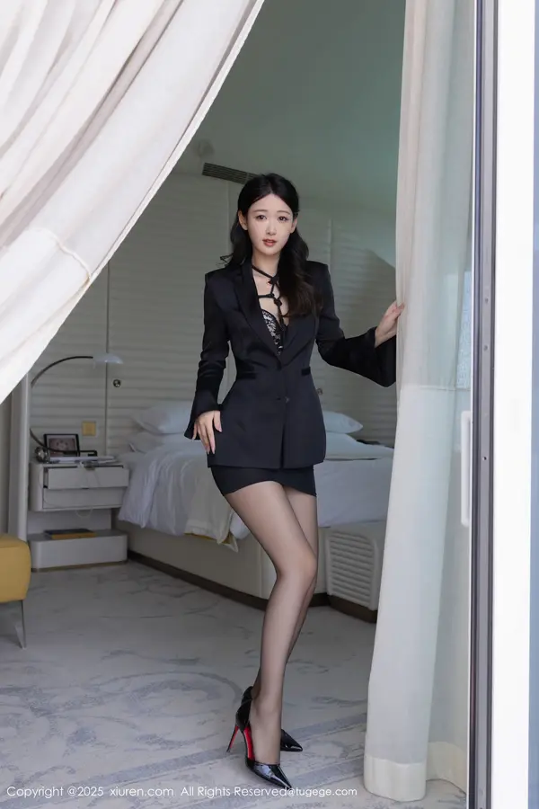 Vol. 10267 唐安琪(81P)