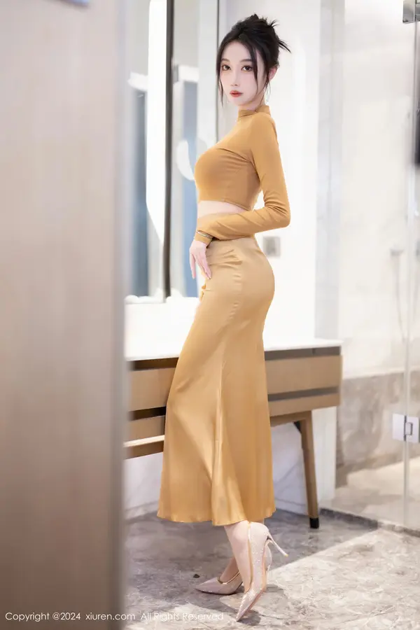 Vol. 08574 玥儿玥(82P)
