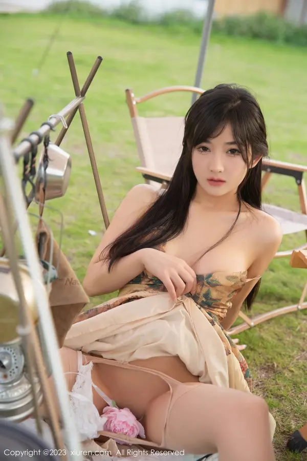 Vol. 06842 谭小灵(77P)