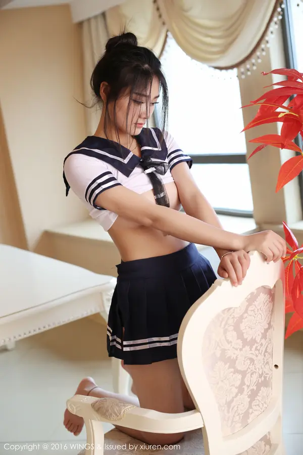 Vol. 0002 白微Sera(61P)