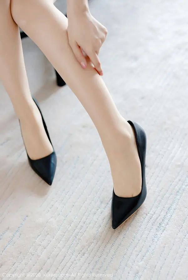Vol. 02305 小热巴(101P)