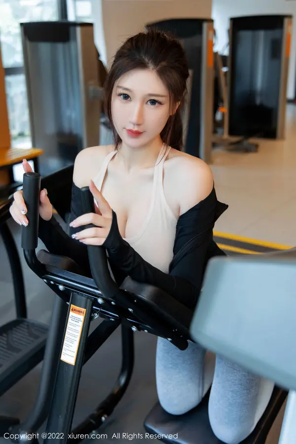 Vol. 04703 顾乔楠Cora(94P)