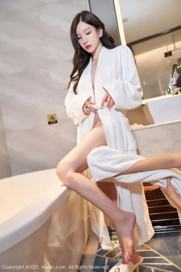 Vol. 04397 周于希Sally(76P)