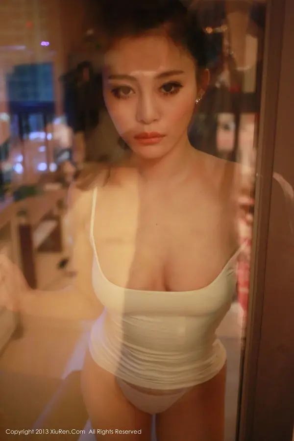 Vol. 00027 易欣viya(104P)