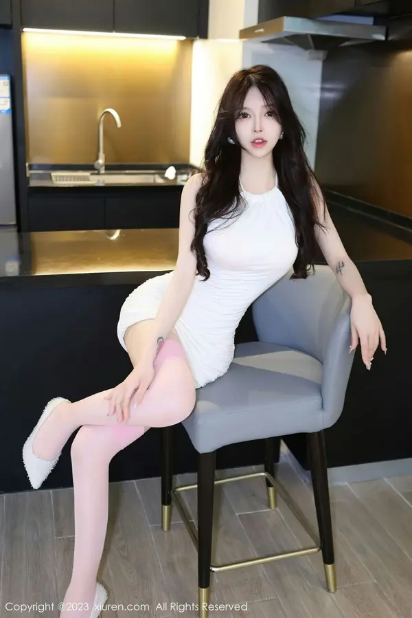 Vol. 06527 玉兔miki(83P)
