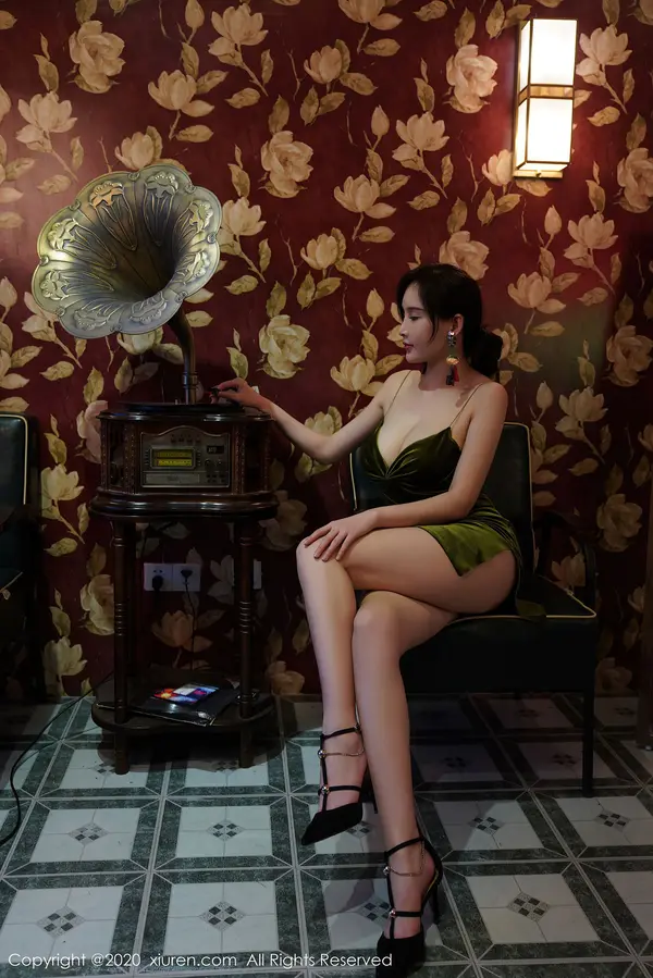 Vol. 02477 奶瓶土肥圆矮挫丑黑穷(57P)