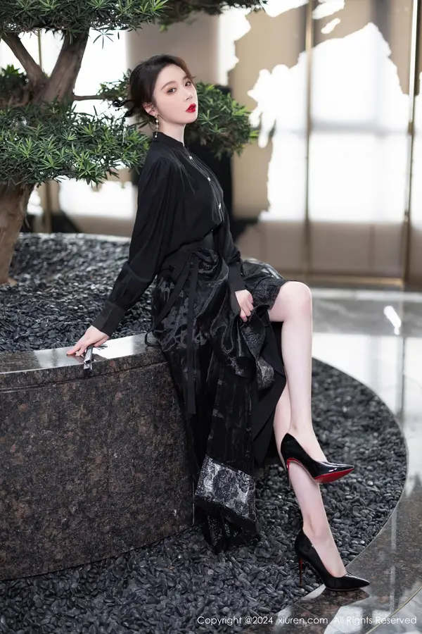 Vol. 08465 梦心玥(83P)