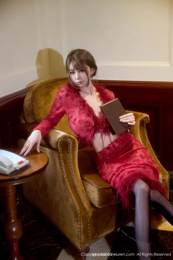 Vol. 10848 Zoe柚柚(53P)
