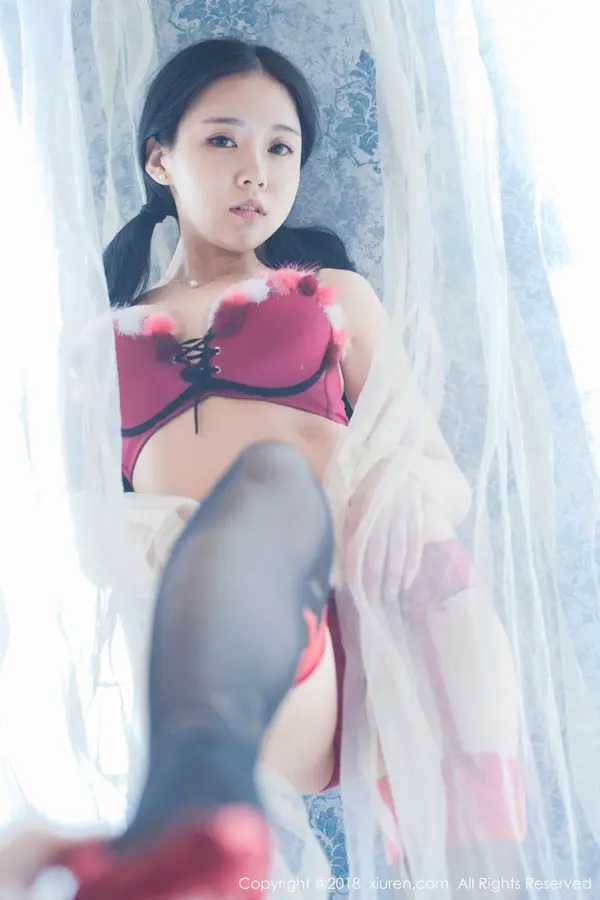 Vol. 00932 红气球(50P)