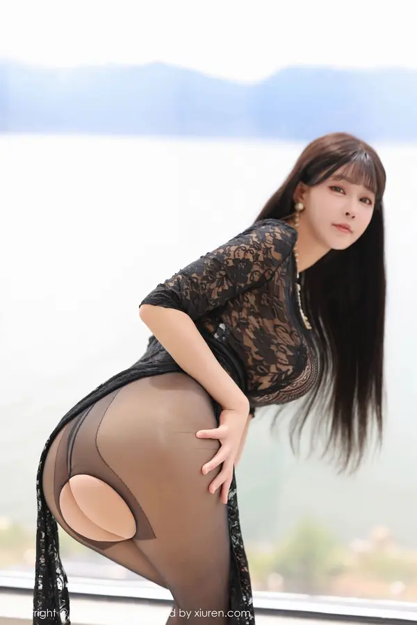 Vol. 1079 朱可儿Flora(71P)
