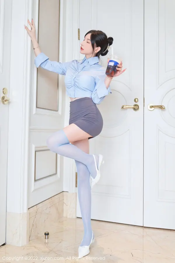 Vol. 05812 周于希Sally(91P)