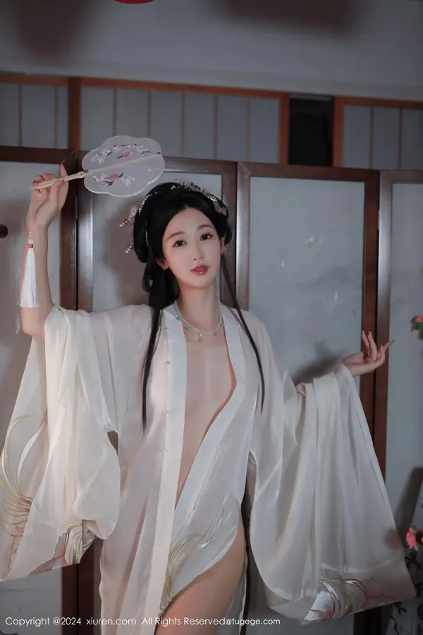 Vol. 08898 唐安琪(82P)