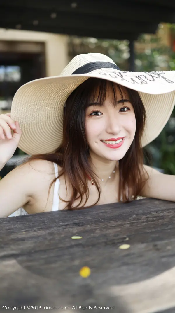 Vol. 01892 艺儿拿铁(56P)