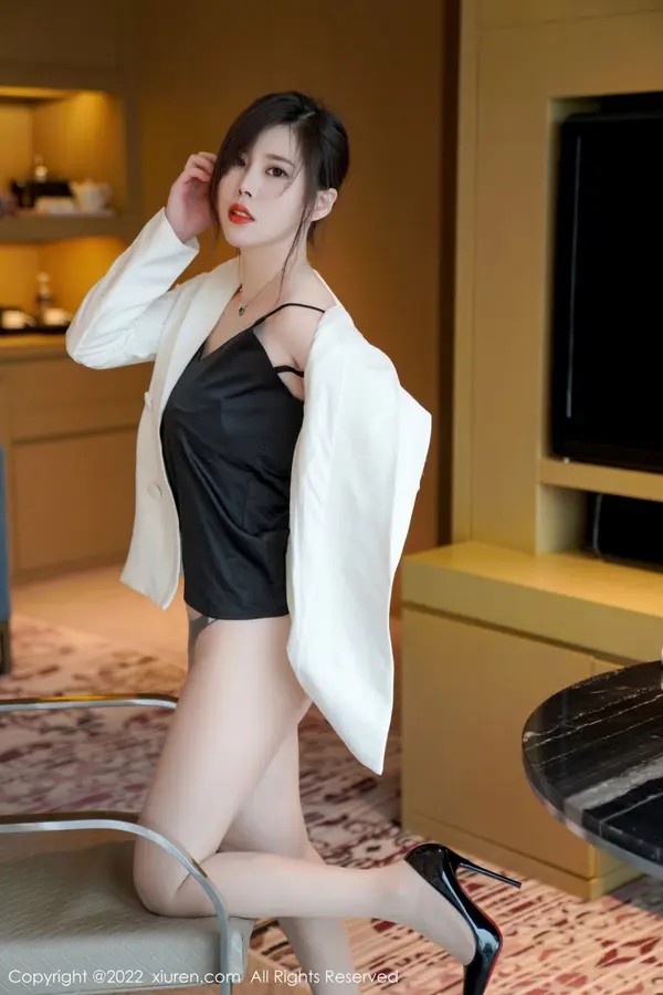 Vol. 04885 白茹雪(72P)