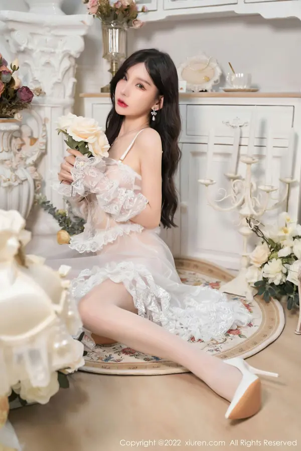 Vol. 04499 周于希Sally(74P)
